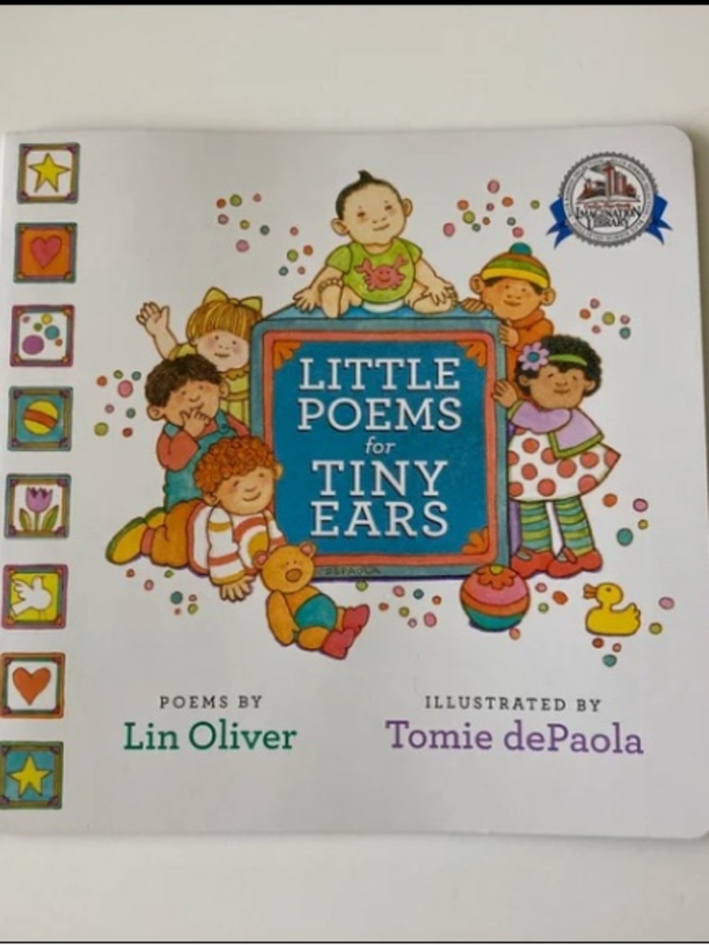 Little Poems for Tiny Ears by Lin Oliver Tomie dePaola Book New